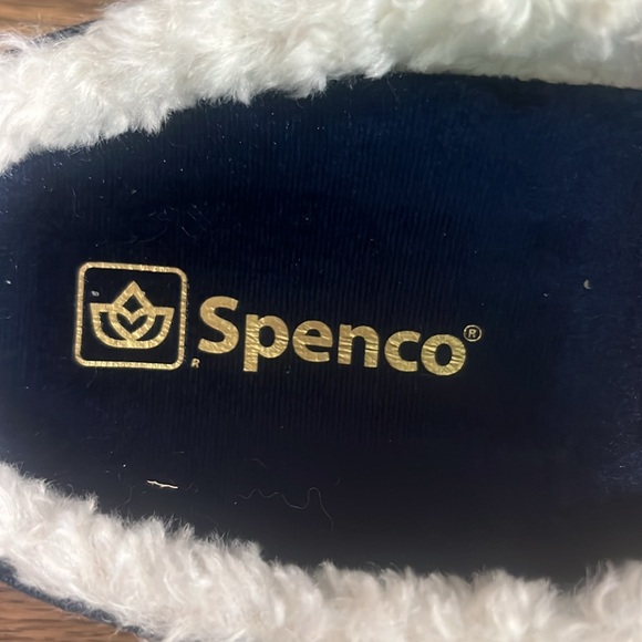 SPENCO Women’s Velveteen Slipper. - Picture 2 of 5